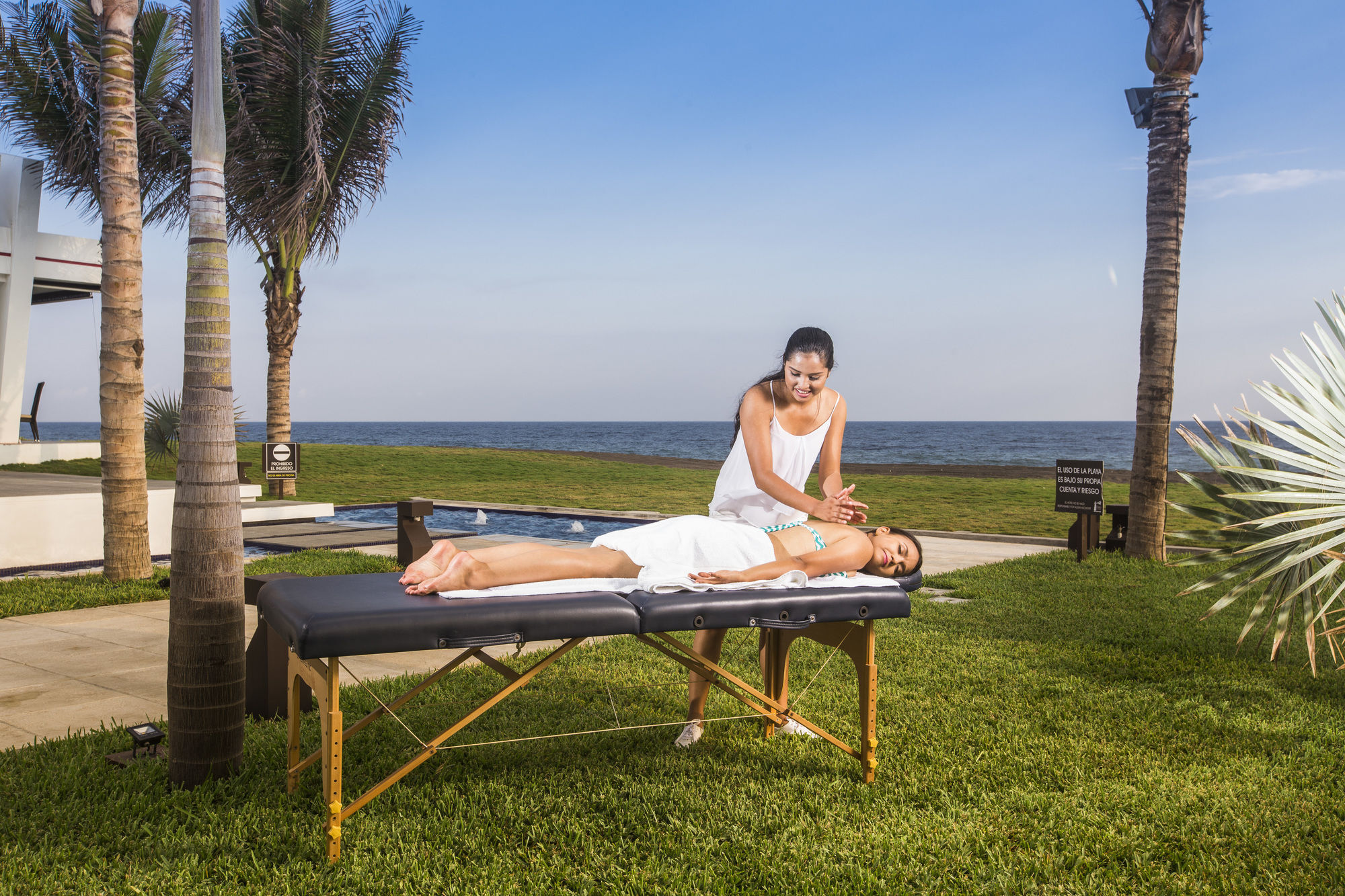 Hotel El Faro Monterrico Ngoại thất bức ảnh